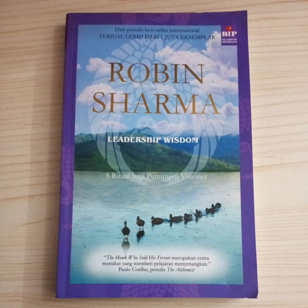 BUKU LEADERSHIP WISDOM OLEH ROBIN SHARMA