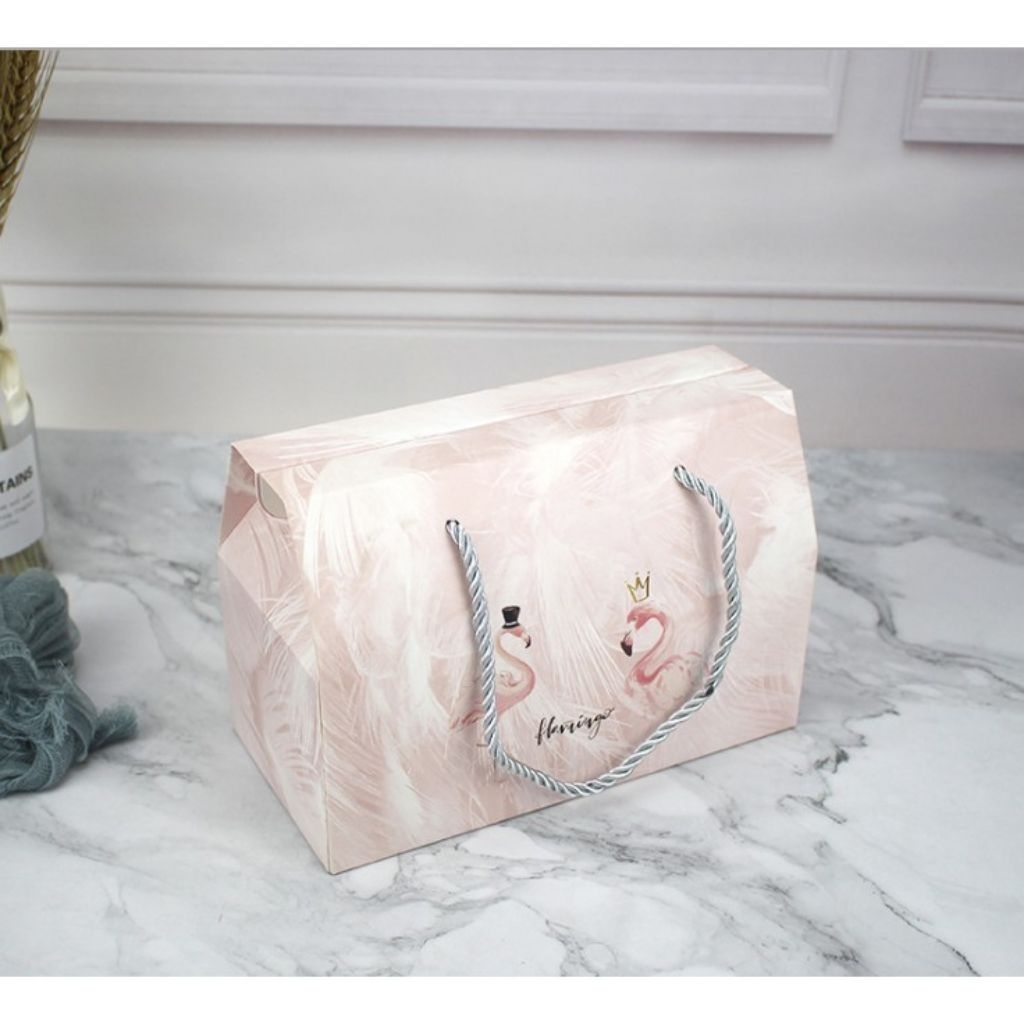 

Kotak Box Hampers | Kotak Dus Tali Hampers