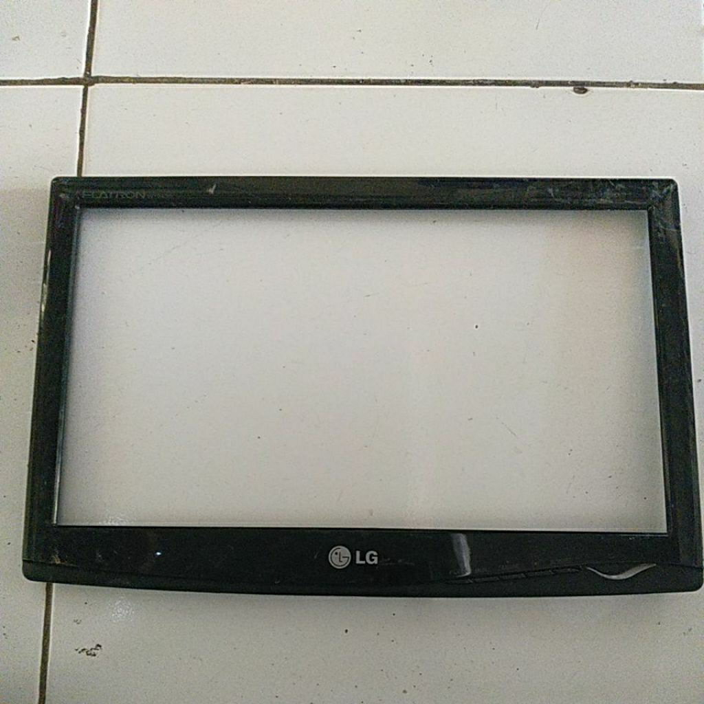 Casing Monitor LG FLATRON W1643S