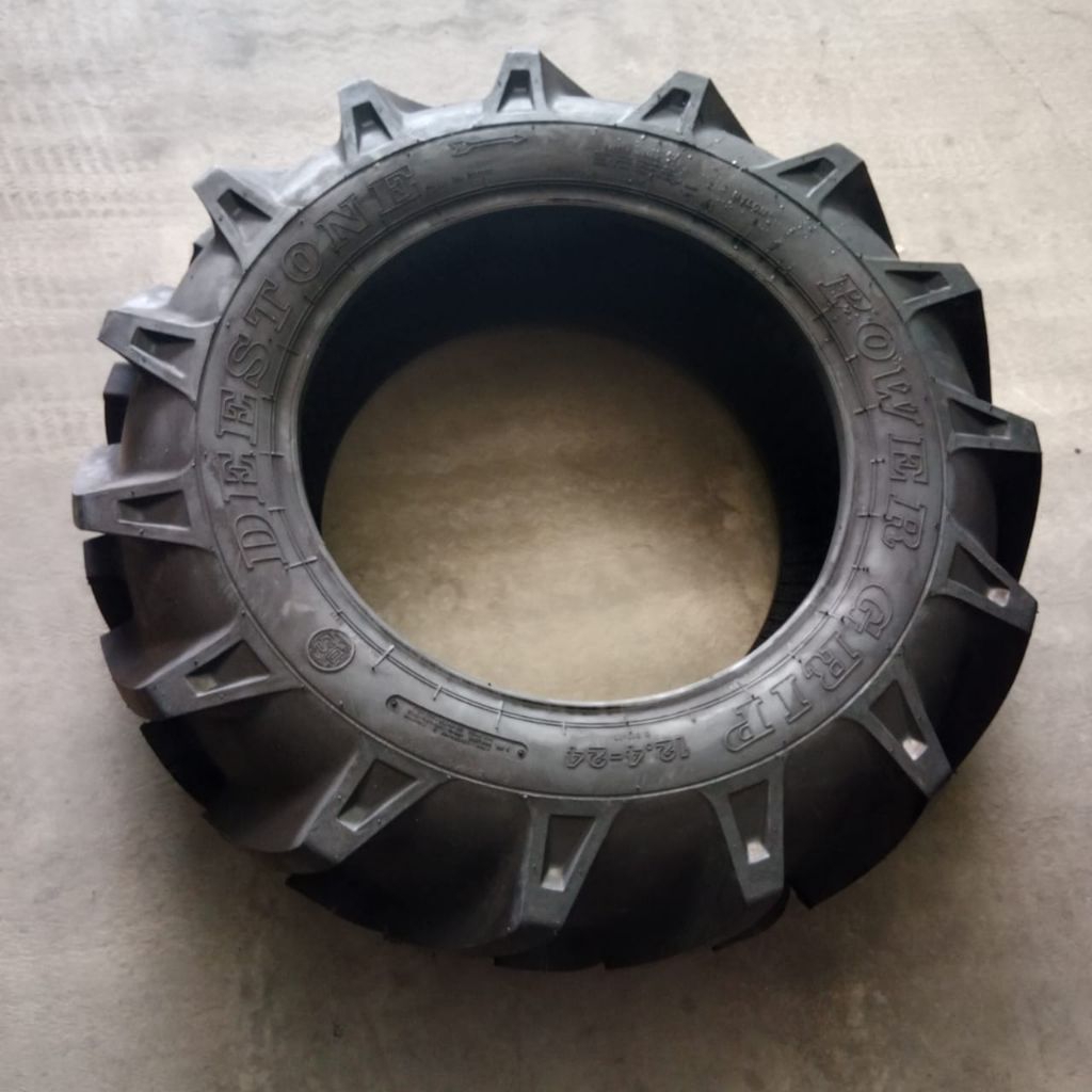 BAN LUAR DEESTONE 12.4-24 BAN BELAKANG TRAKTOR RODA 4 ONDERDIL SPAREPART KOMPONEN MESIN TRAKTOR BAJA