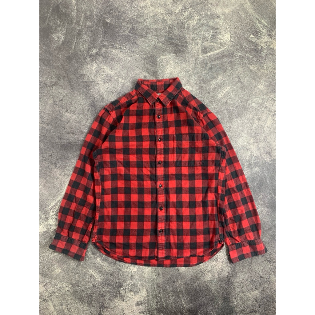 Kemeja flanel second Uniqlo original