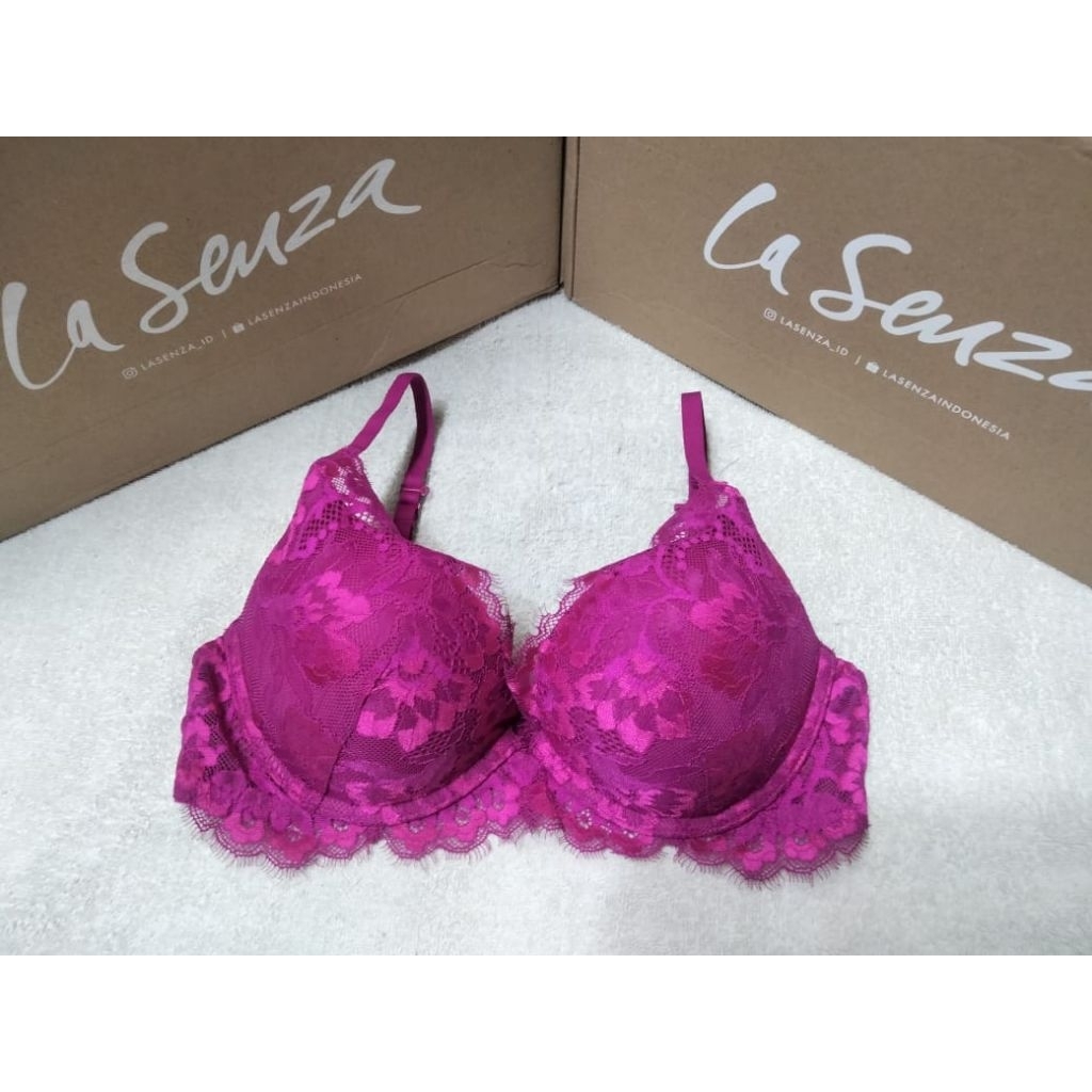 la senza bra 34B