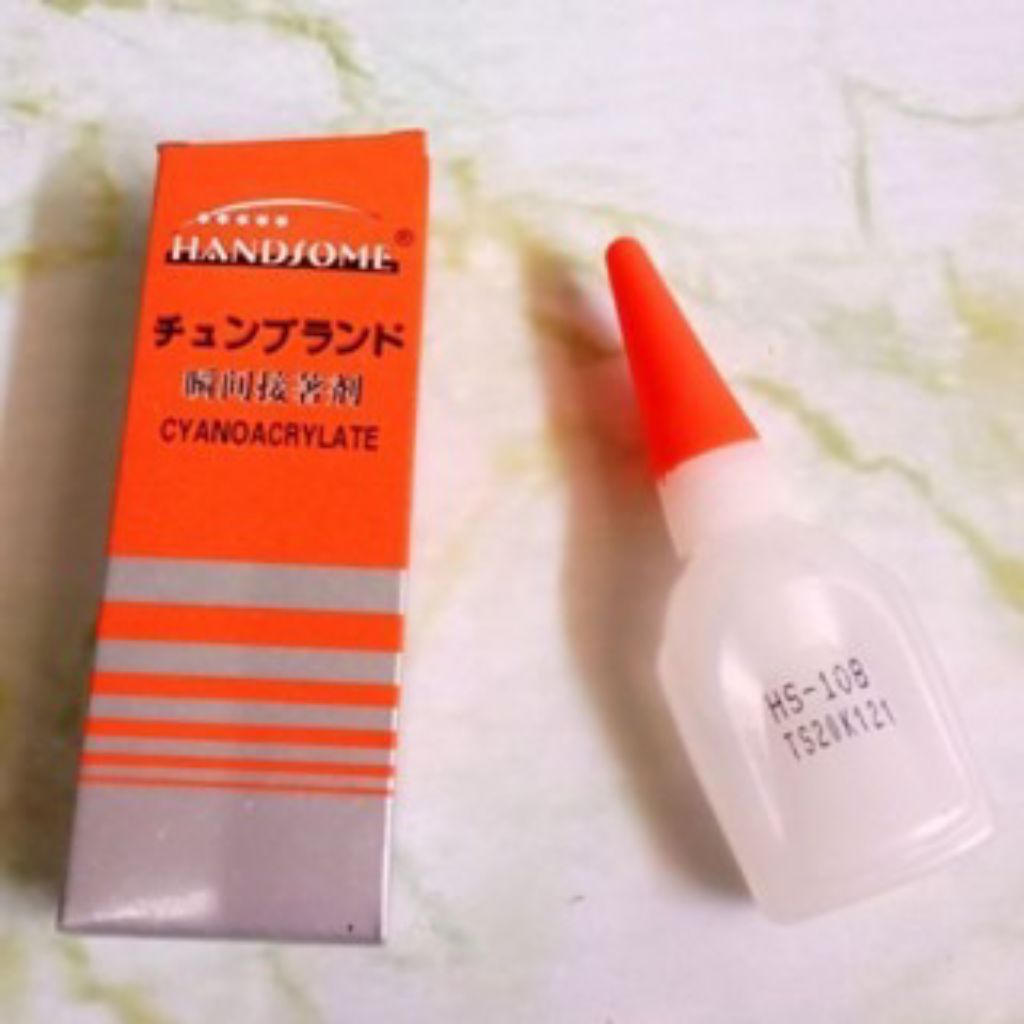 

2K LEM TETES CAIR KEMASAN KOTAK Lem Cair Serbaguna Lem Korea Handsome