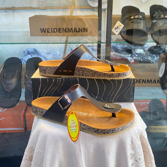 Bootand.co - DODONI NL867 - Sandal Fashion Pria