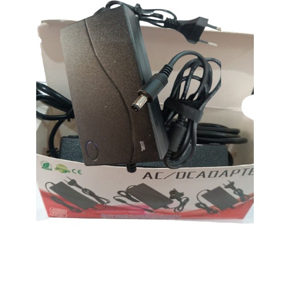 Adaptor 12V 5A - AC/DC Adapter Input 100-240V AC 50/60Hz