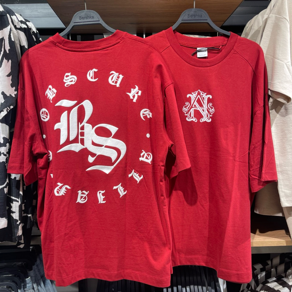 Kaus T-shirt BERSHKA MEN Jastip (jasa titip)