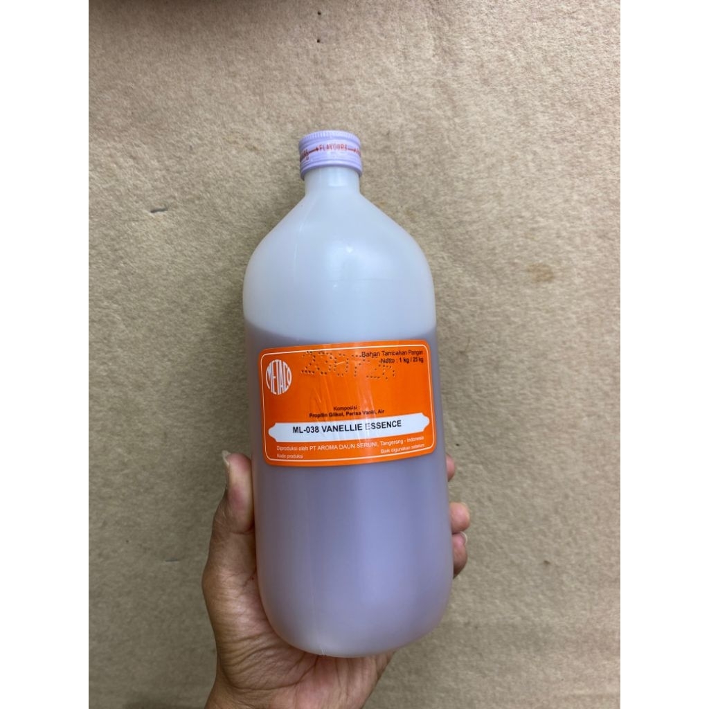 

Vanili Essence METACO (Esens /Perisa Vanilli) 1Ltr, Expired Panjang / Masih Lama