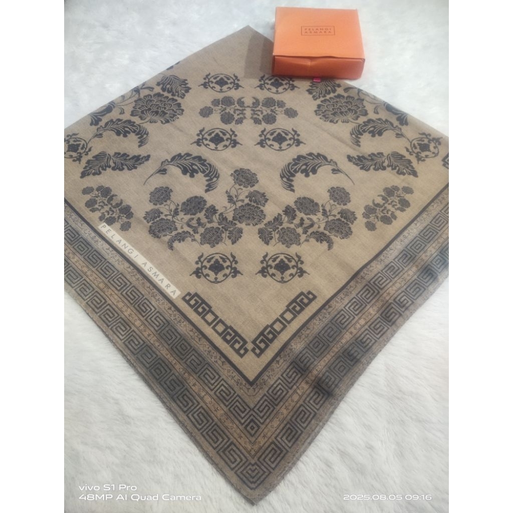 pelangi asmara scarf preloved