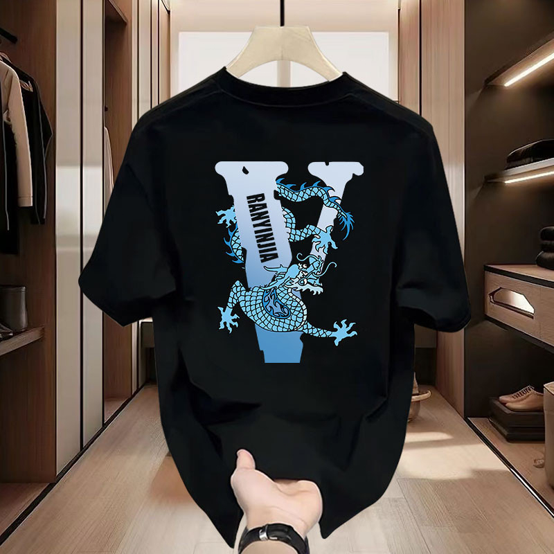 Baju pemuda amerika yang berlengan pendek dan baju pria dan wanita dengan kerah pasung tebal dan ber