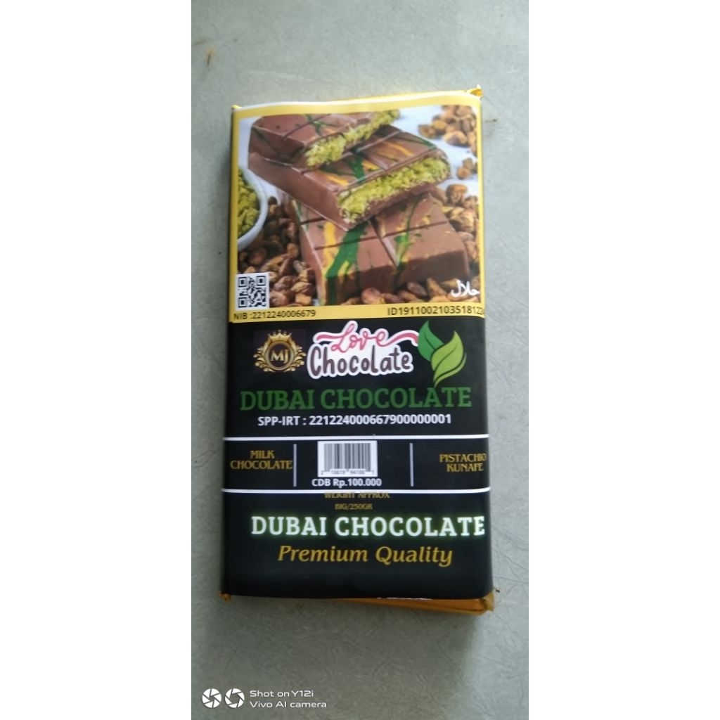 

cokelat Dubai big 250gr (pistachio asli kunafa turkey)
