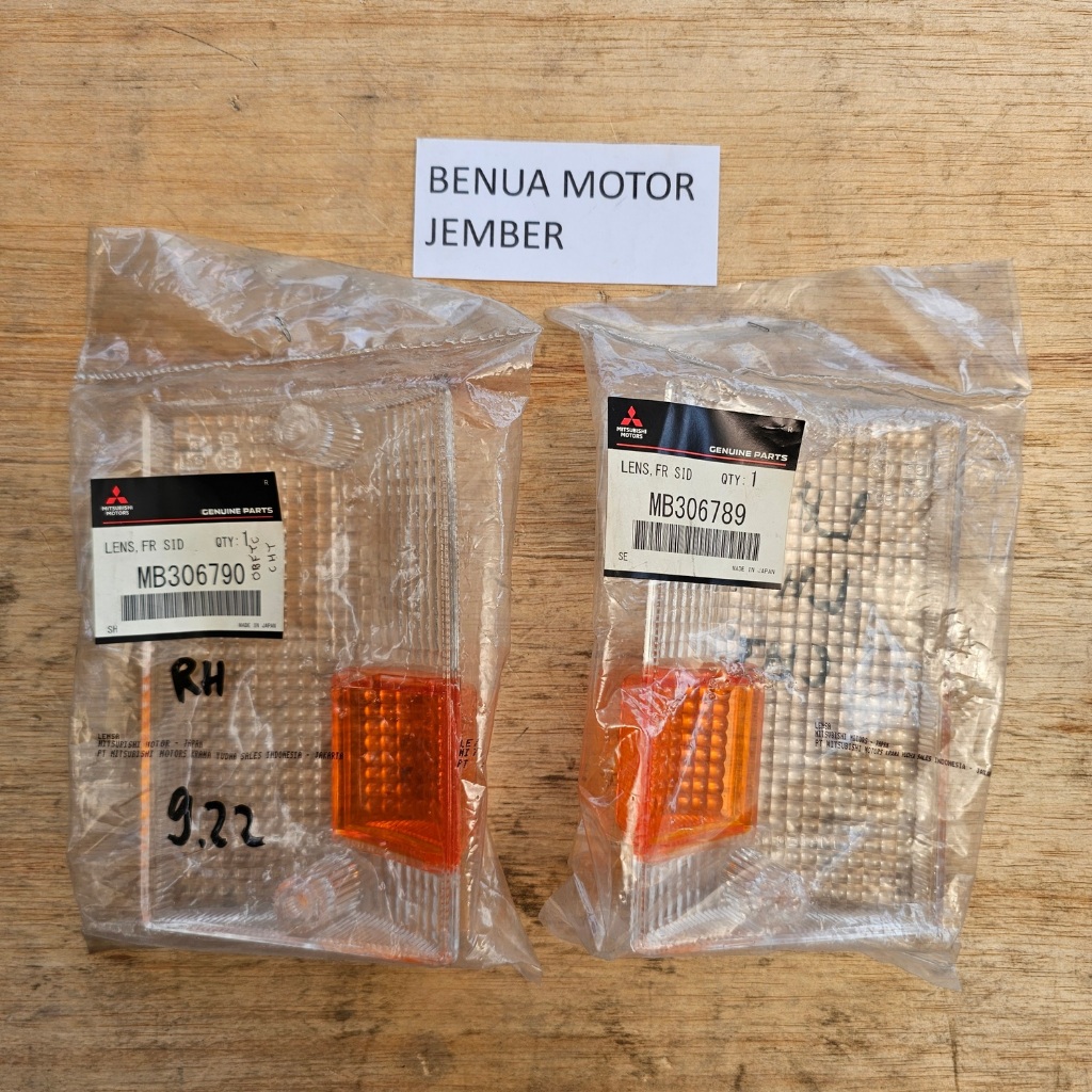 Mika Kaca Lampu Lesting Sen Sein Depan Mitsubishi Colt L300 Original Asli KTB