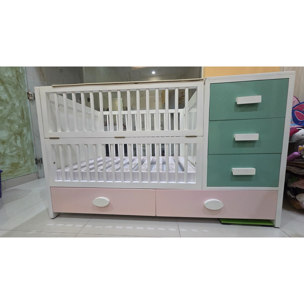Preloved Box Bayi/tempat tidur bayi + kasur bayi latex