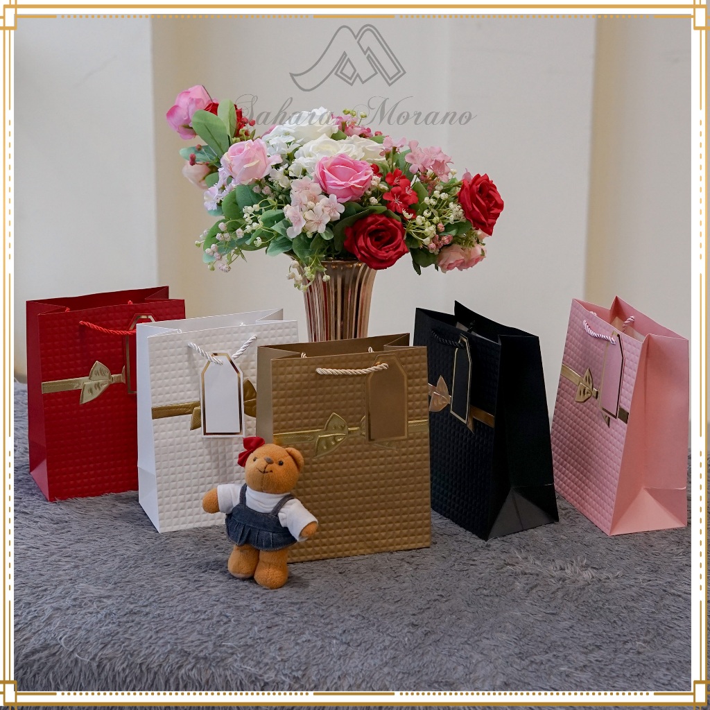 

[PREMIUM] Paper Bag Emboss Motif Pita Emas Tas hadiah Hampers Goodie Bag Tas Kado Shopping Bag Tas Multifungsi Serbaguna