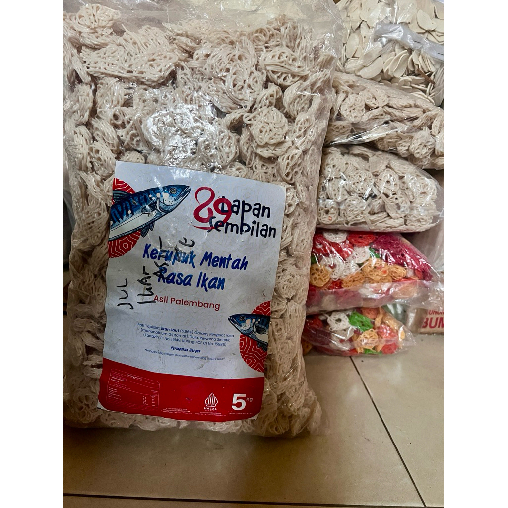 

Kerupuk Mentah Rasa Ikan/Kerupuk 89 Asli Palembang /Kerupuk Keriting Palembang 1 Bal