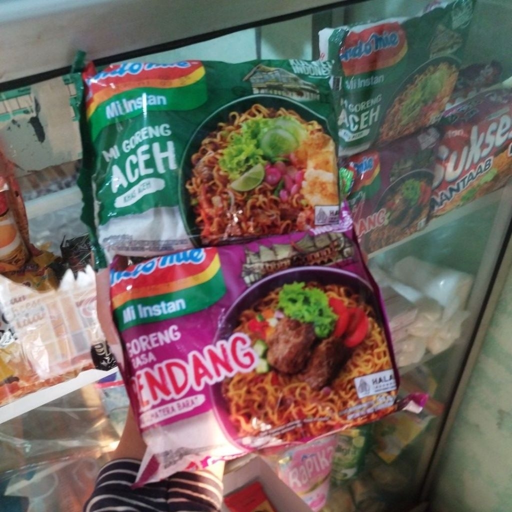 

Indomie Goreng Aceh / Indomie Goreng Rendang