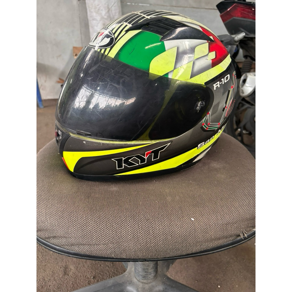 helm KYT San marino