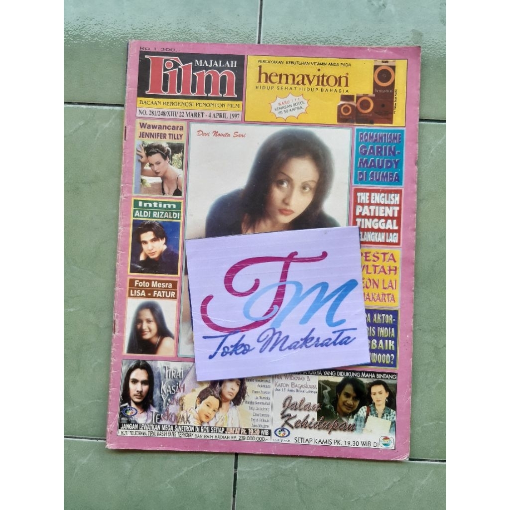 tabloid majalah Film cover Devy Novita Sari
