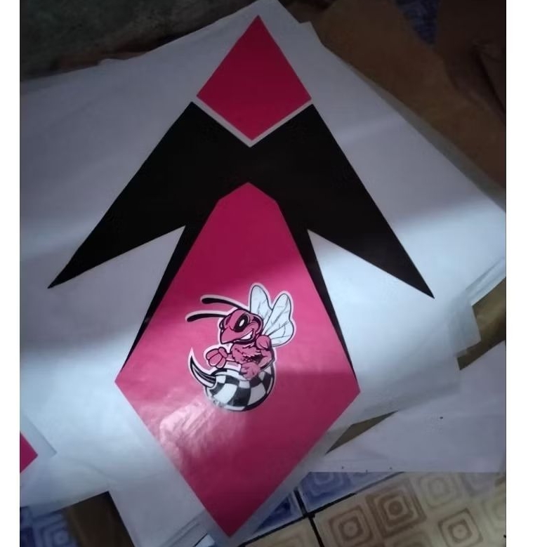 50 lembar kertas layangan 2 WARNA