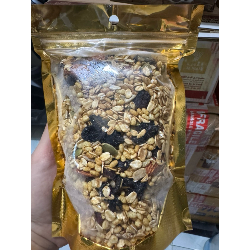 

MUESLI BERRY YOGURT REPACK 250GR||MUESLI BERRY YOGURT