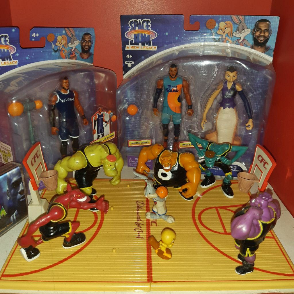 Figure Mainan Jadul Vintage - Space Jam CFC