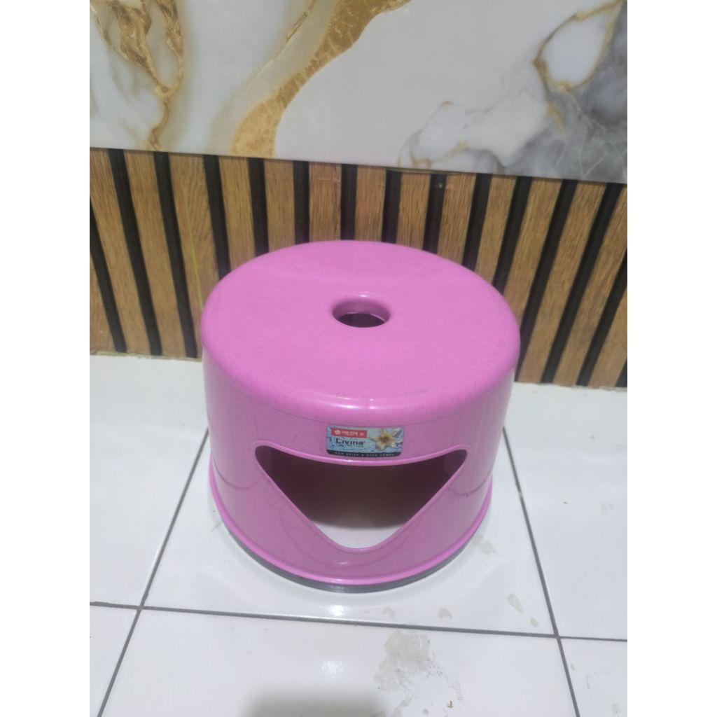 Jongkok Lion star//jongkok lion star bulat keramik/jongkok Lion star kotak/jongkok awet