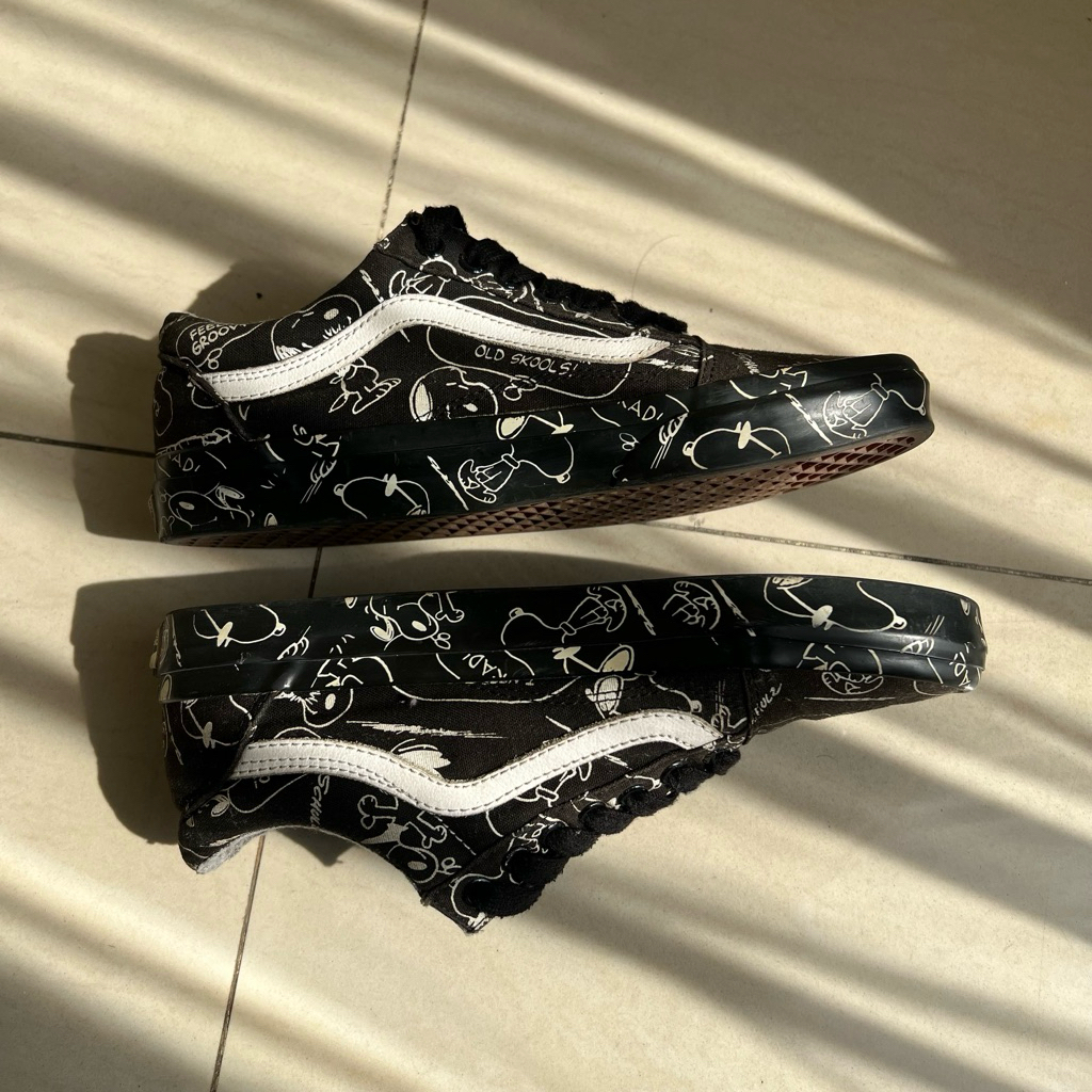 custom painting shoes by wtj