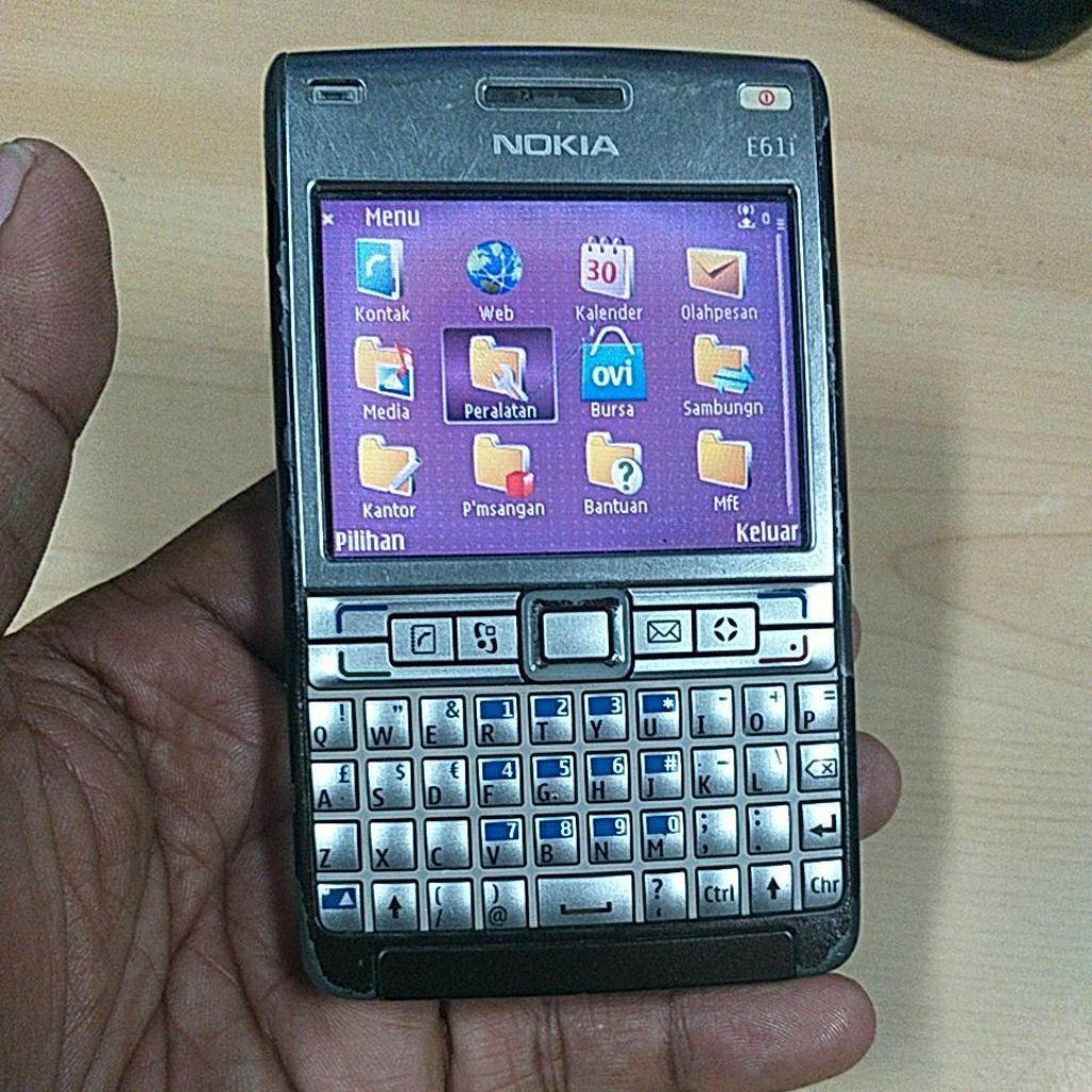 Nokia E61i