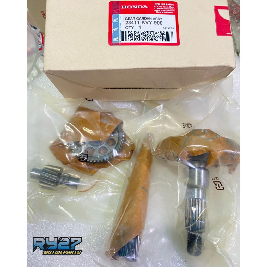 Gigi Gardan Set Beat/Scoopy (KVY)