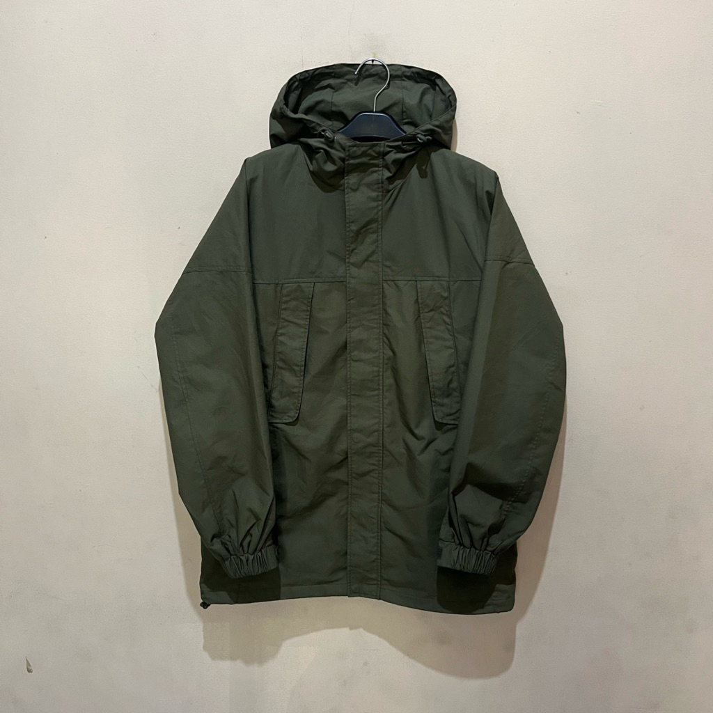 uniqlo outdoor jacket hijau army parka