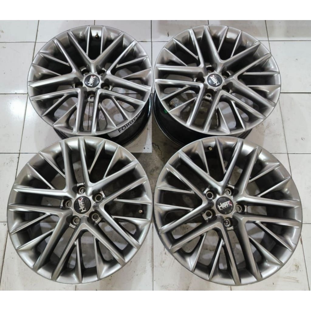 Velg Mobil Bekas Ring 18 HSR VERTICAL R18 x8 5x114.3 Et35