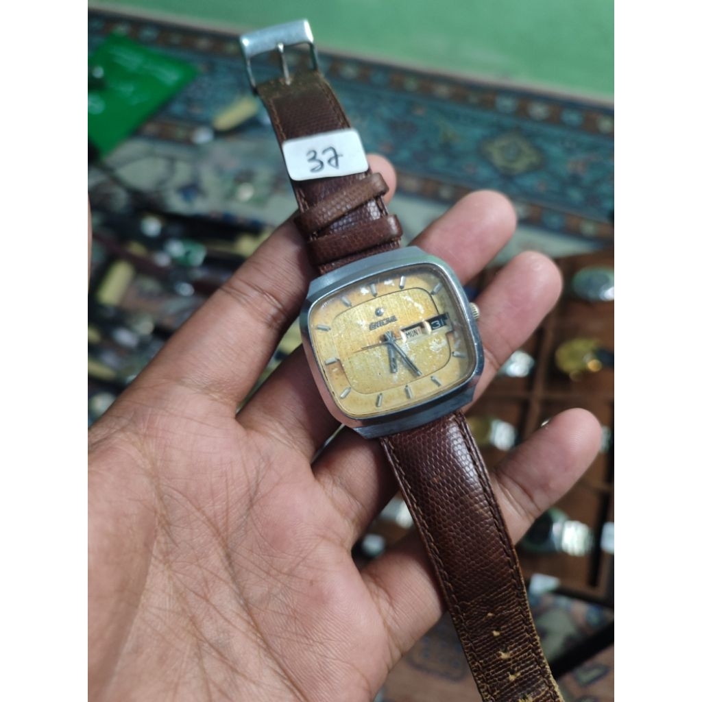 enicar star jewels shape vintage