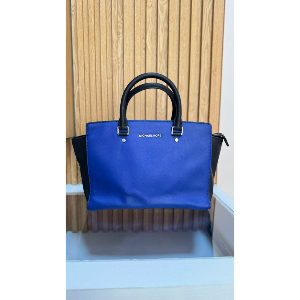 SALE Michael Kors Selma Preloved Original
