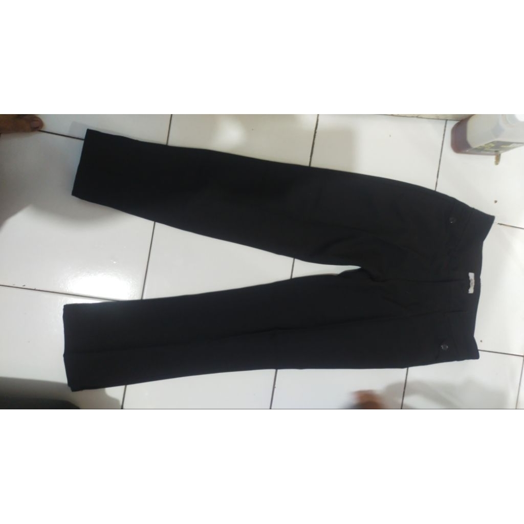 Celana bahan demost (dr mall) size M preloved