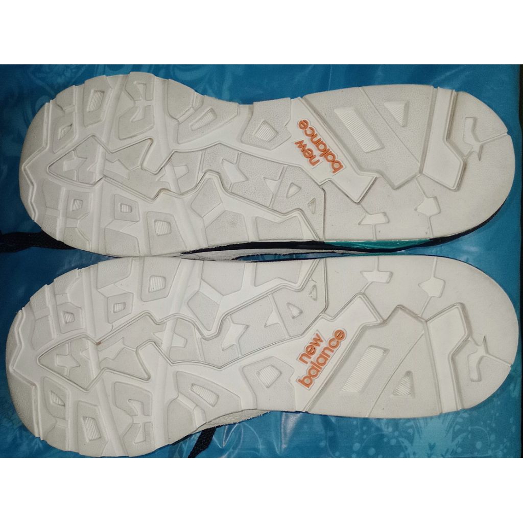 580 sepatu nb seken ori 574 996