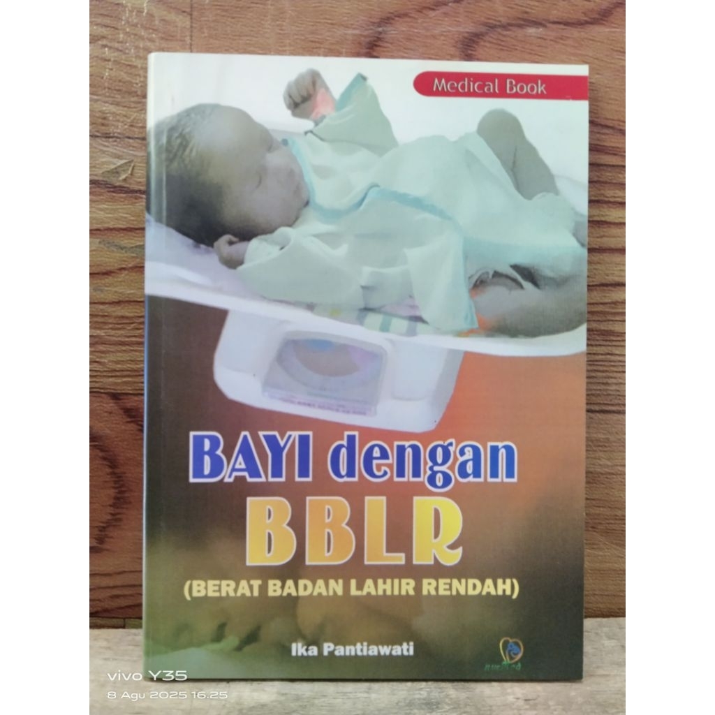 Buku bayi dengan BBLR berat badan lahir rendah