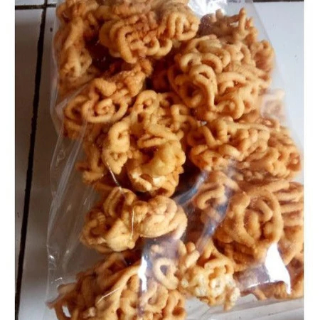 

Jajanan Putu Kering Camilan Unthuk Cacing Makanan Tradisional Khas Purworejo