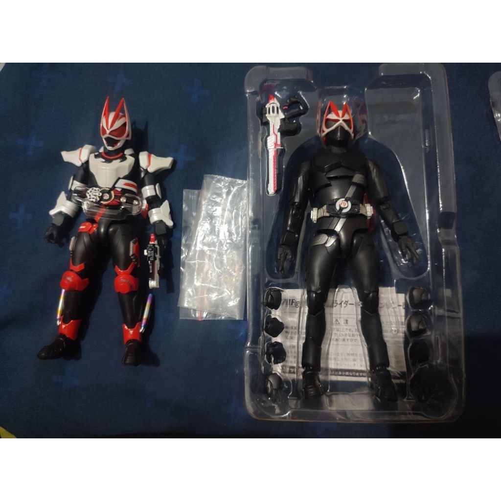 SHF Kamen Rider Geats Magnum Boost Renewal & Entry