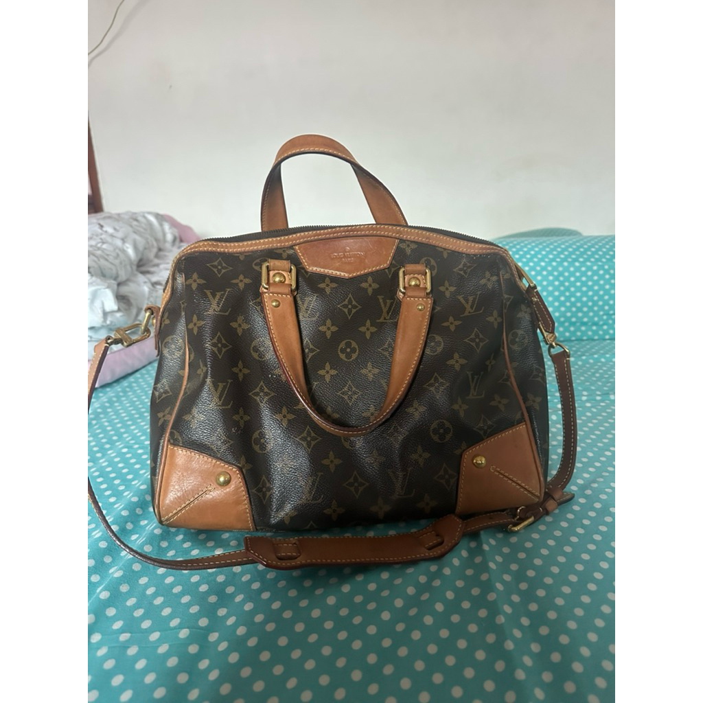 Preloved Shoulder Bag lv