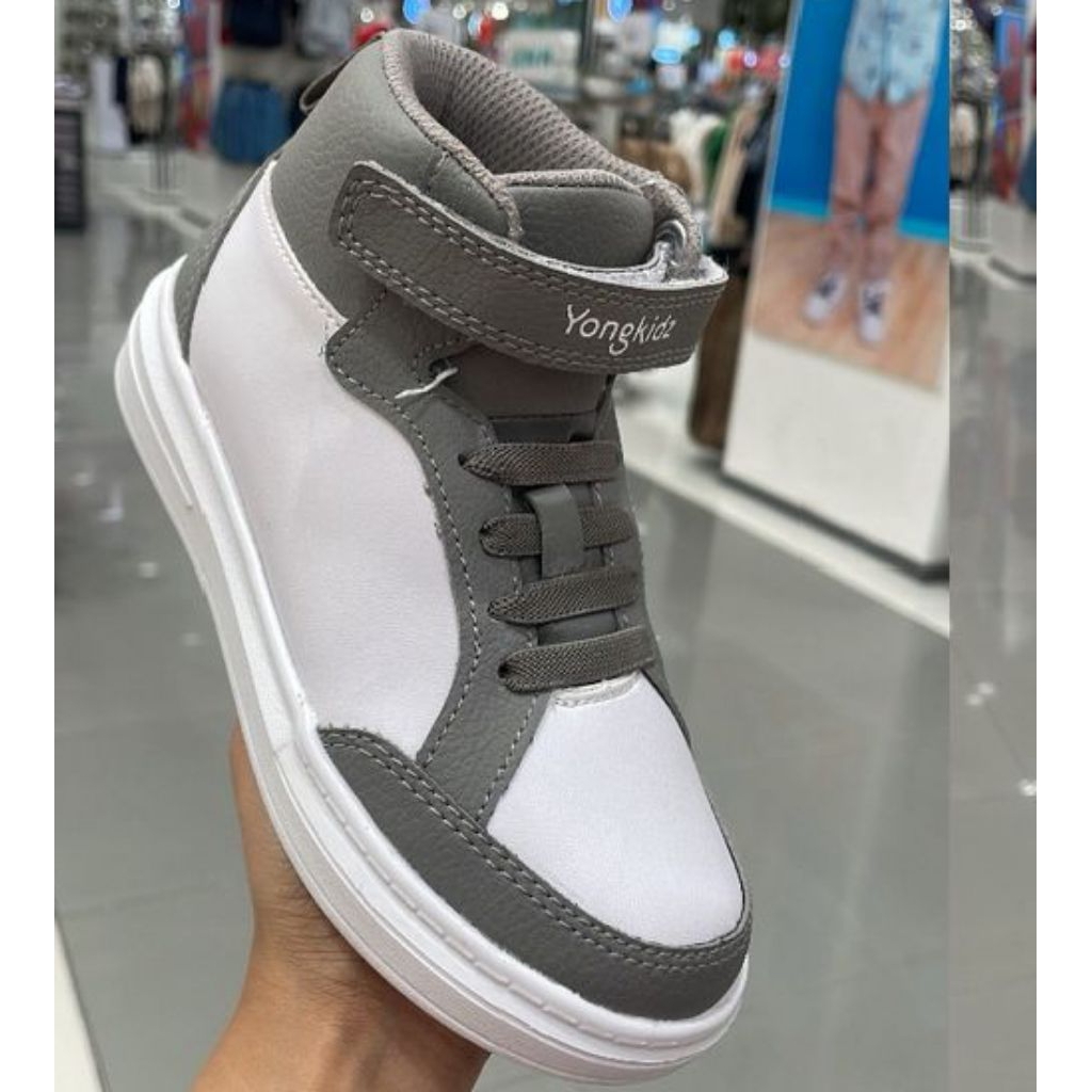 Yongkidz Sepatu anak cowok Size 32-36