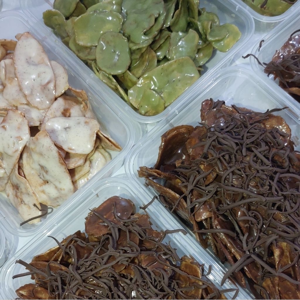 

keripik pisang lumer FREE TOPING