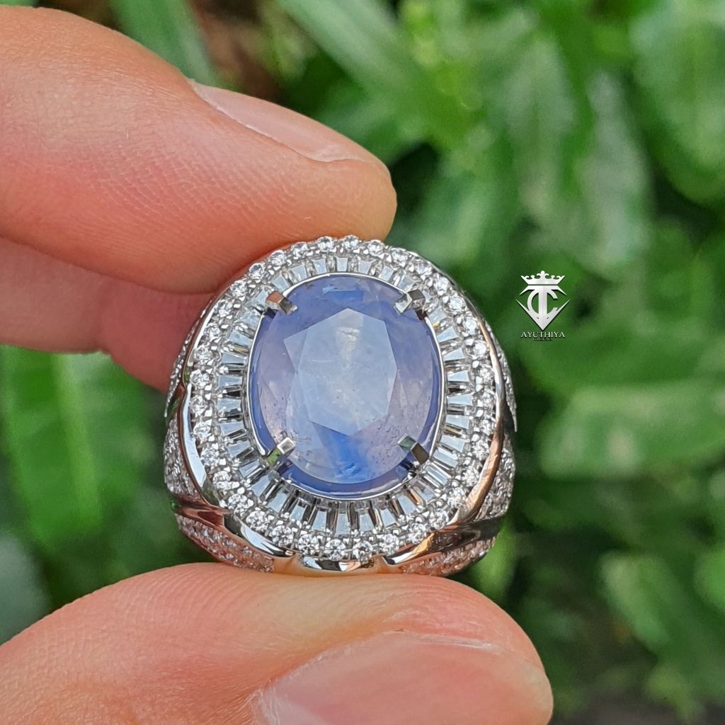 Batu Permata Natural Blue Sapphire SriLanka No Heat 7.97 Ct CGL Lab Memo