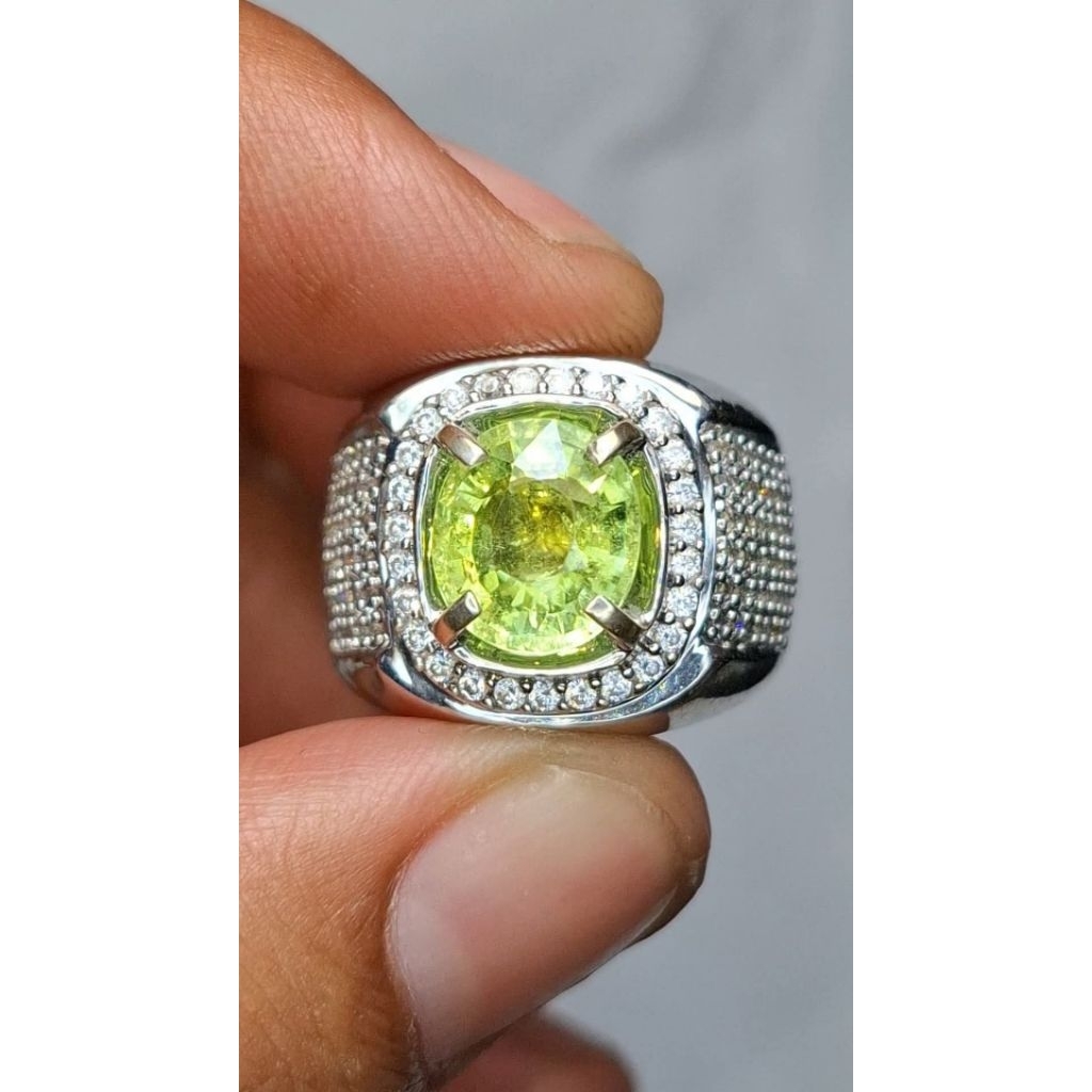 Green Tourmaline memo skylab