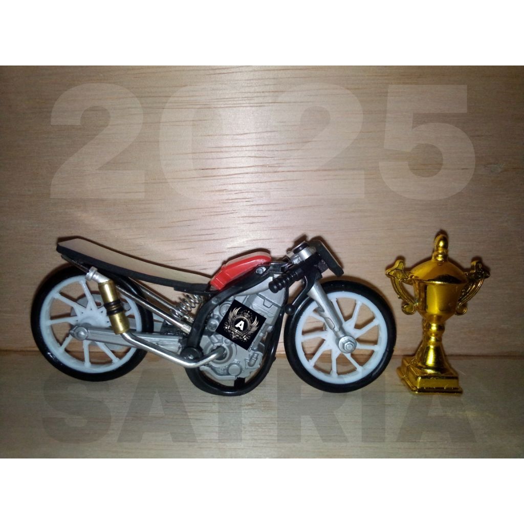 Miniatur motor drag NINJA HOLOGRAM 2025