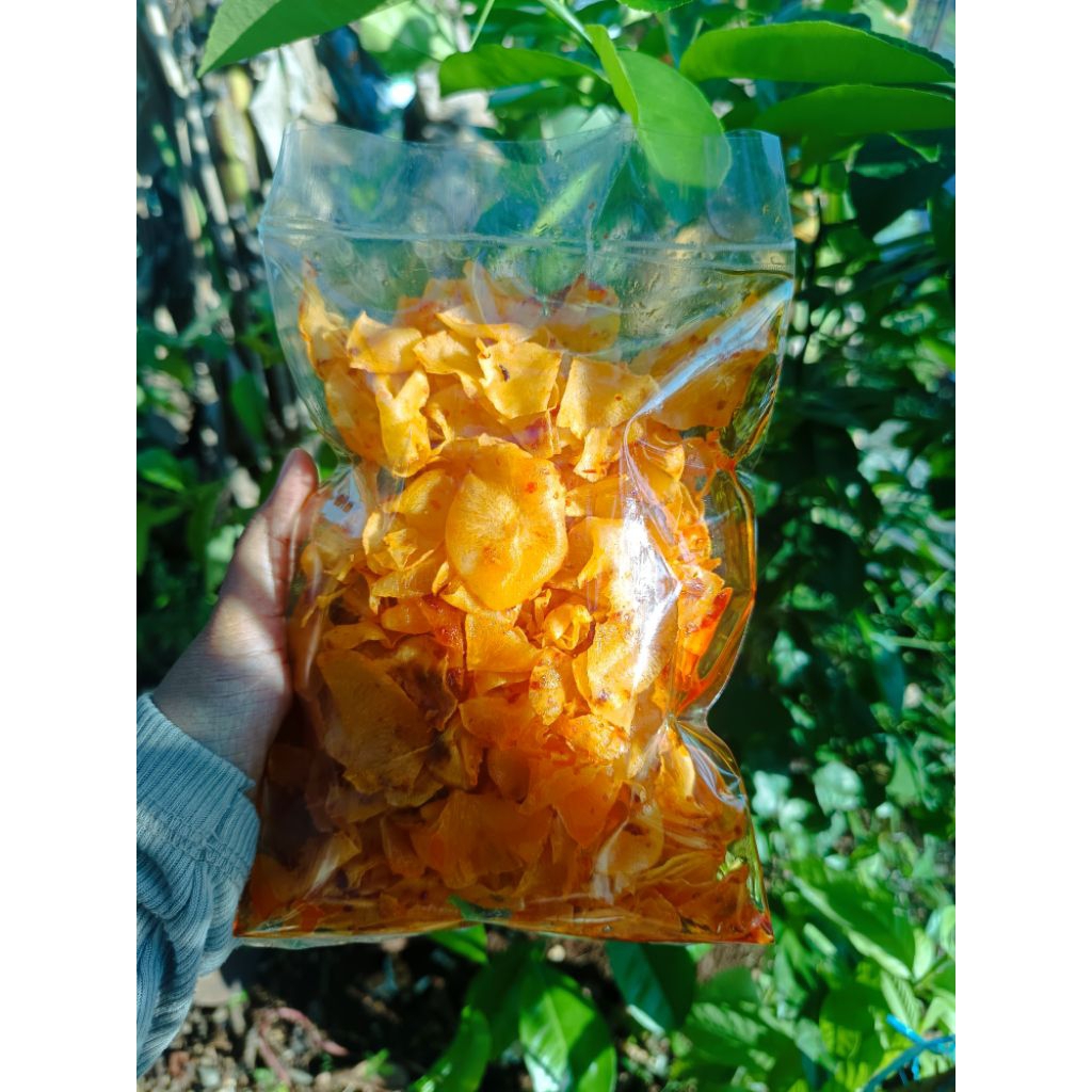 

Keripik Kriwil / Keripik Singkong Pedas Manis Sambal Balado 125gr Cemilan terlaris khas Bandung enak.