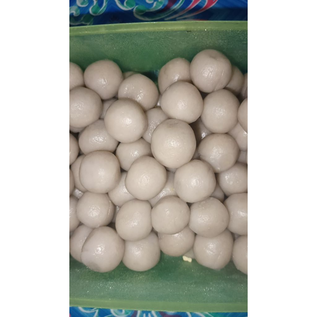 

Cilok isi ayam/telor/gajih