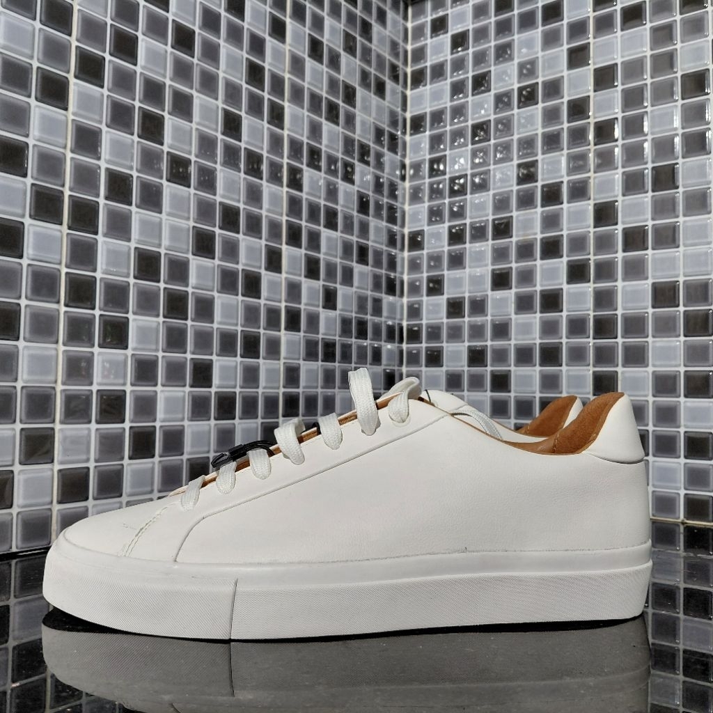 ZARA SEPATU ORTHOLITE BASIC SNEAKERS LACE UP PUTIH BARU ASLI ORIGINAL