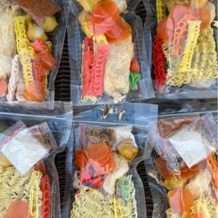 

Seblak Instan Snack Rasa Mantap Viral Jajanan Tinggal Seduh