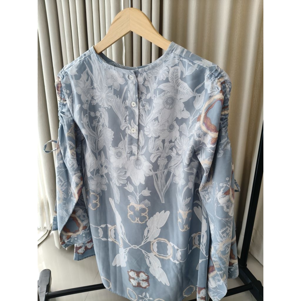 Preloved Ria Miranda