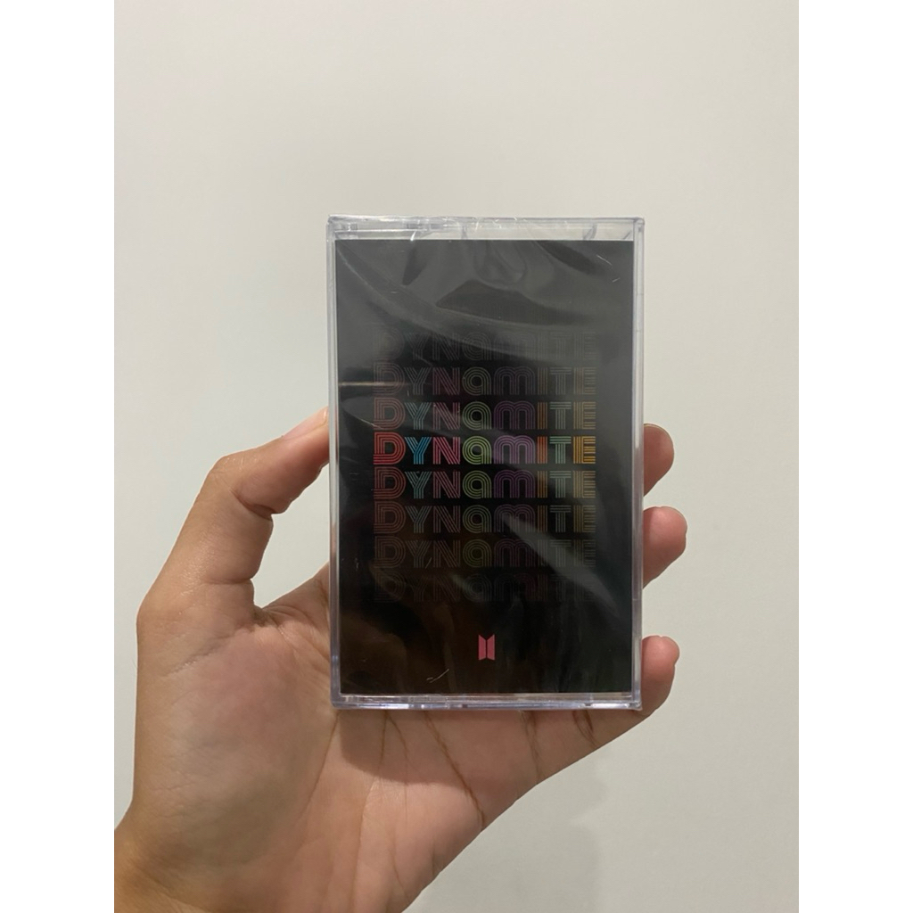 Kaset Pita BTS Dynamite (Cassette BTS)