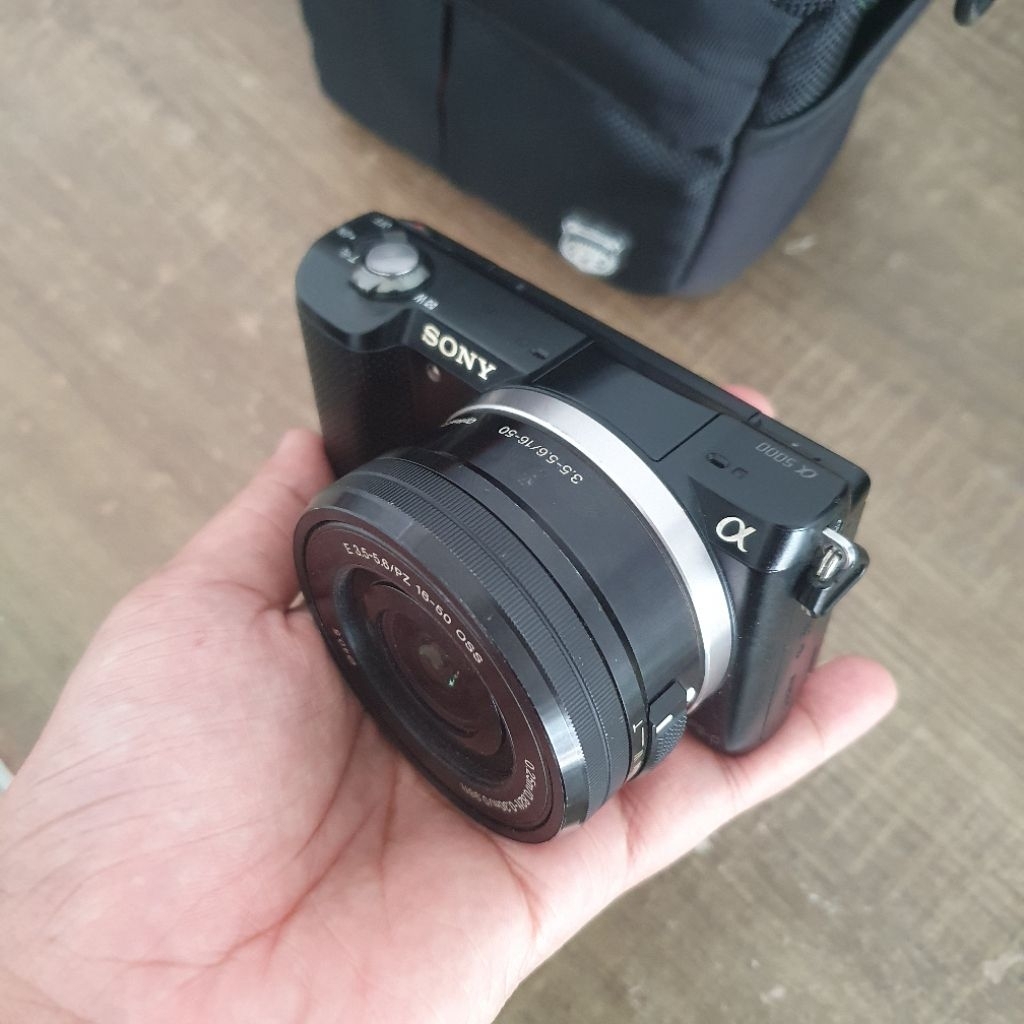 Kamera Mirrorless Sony a5100